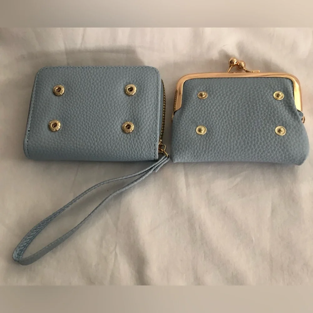 wallets wristlet for women 2 in 1  forever lovely design Madley graphic blue.